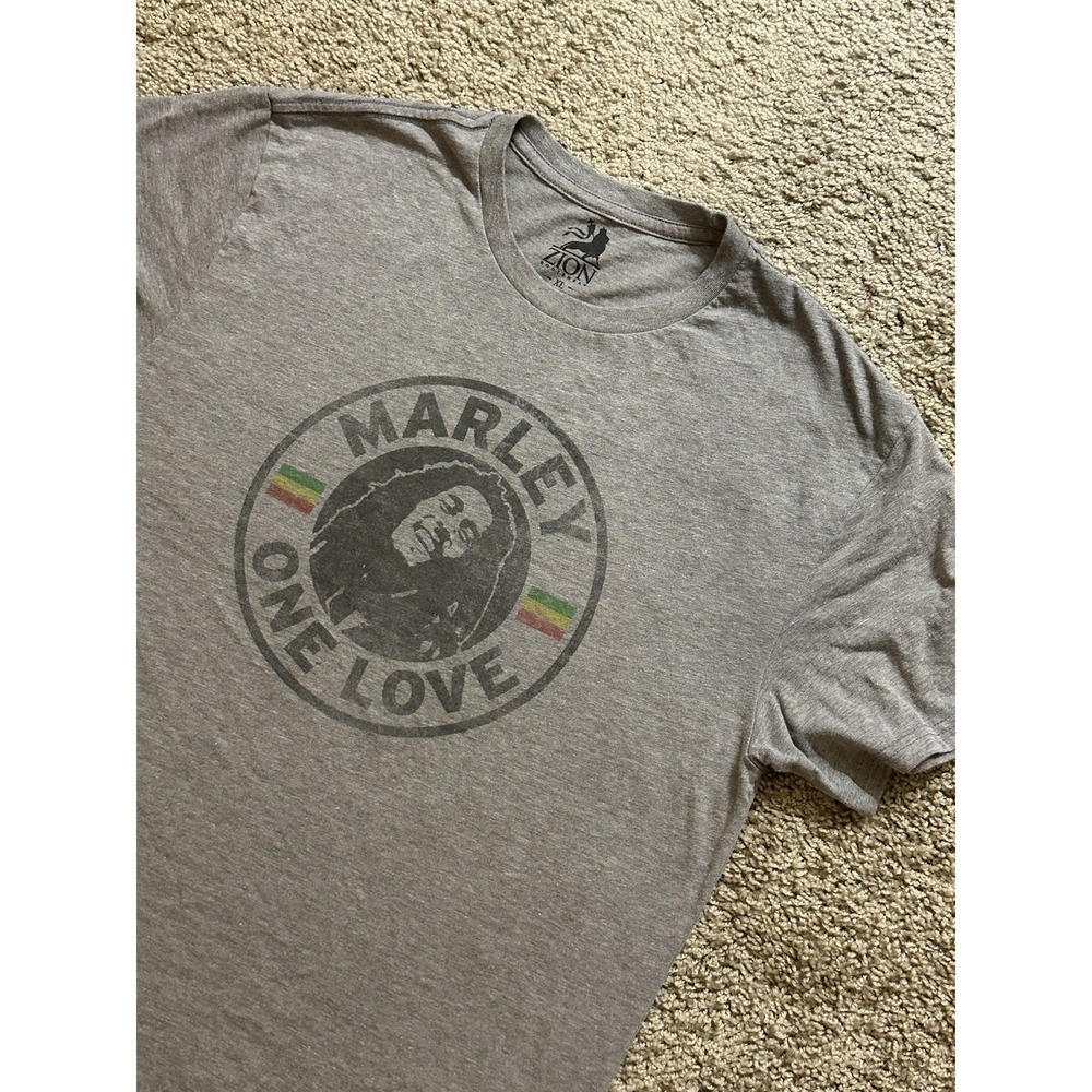 Men's Bob Marley Short Sleeve Graphic Shirt - XL